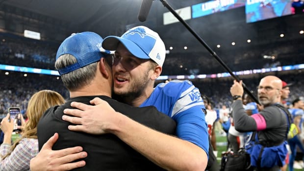 LionsJaredGoffPostgameSidelinesBucsPlayoffs